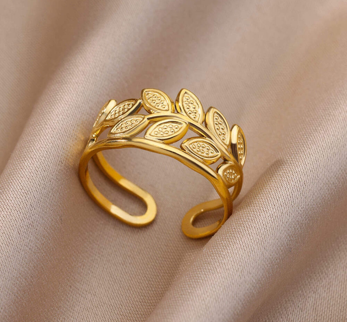 The Leaves Ring