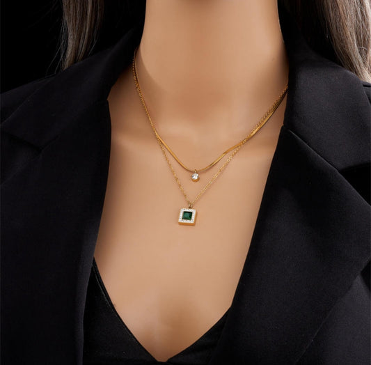 Emerald & Stone
Square Dual Chain Necklace