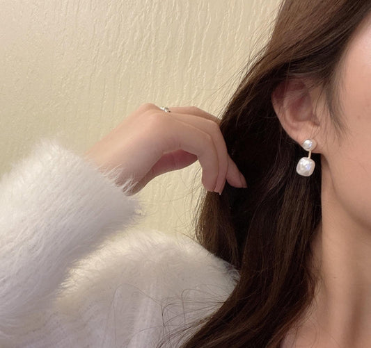 FreshWater Pearl
Drop Stud Earrings