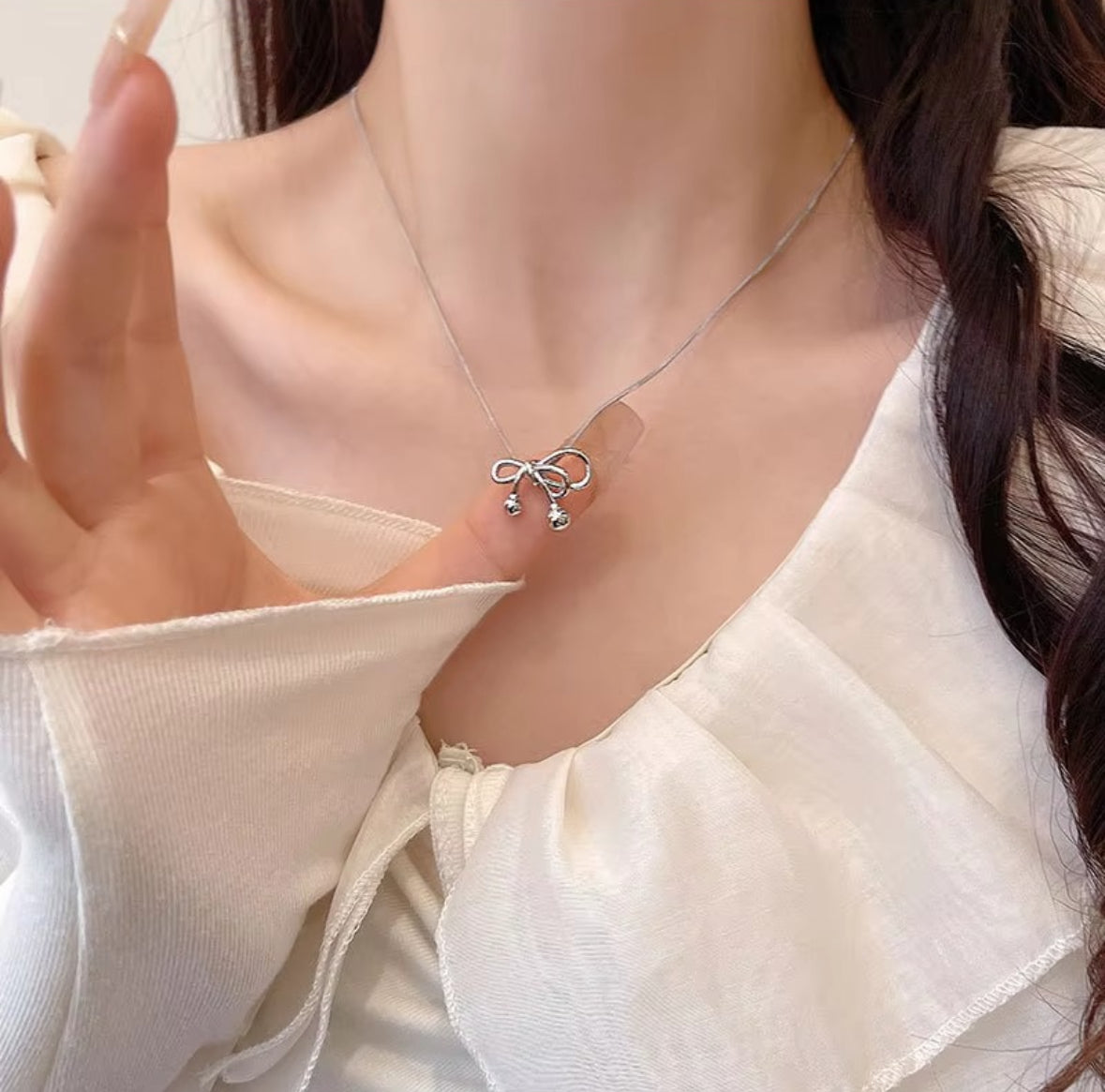 Silver Bow Knot Necklace