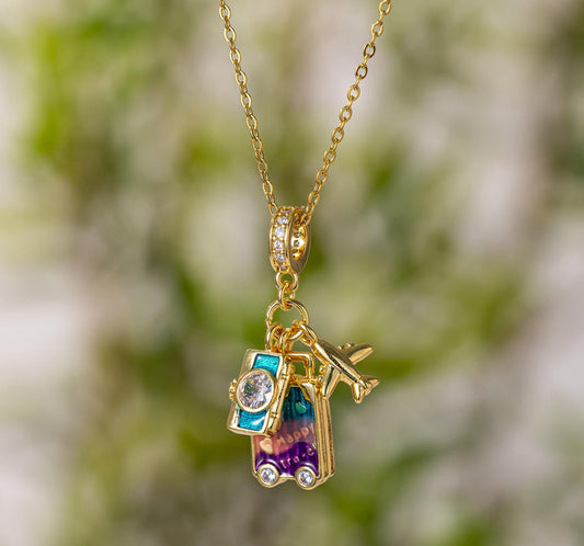 Travel Wanderers
Pendant Necklace