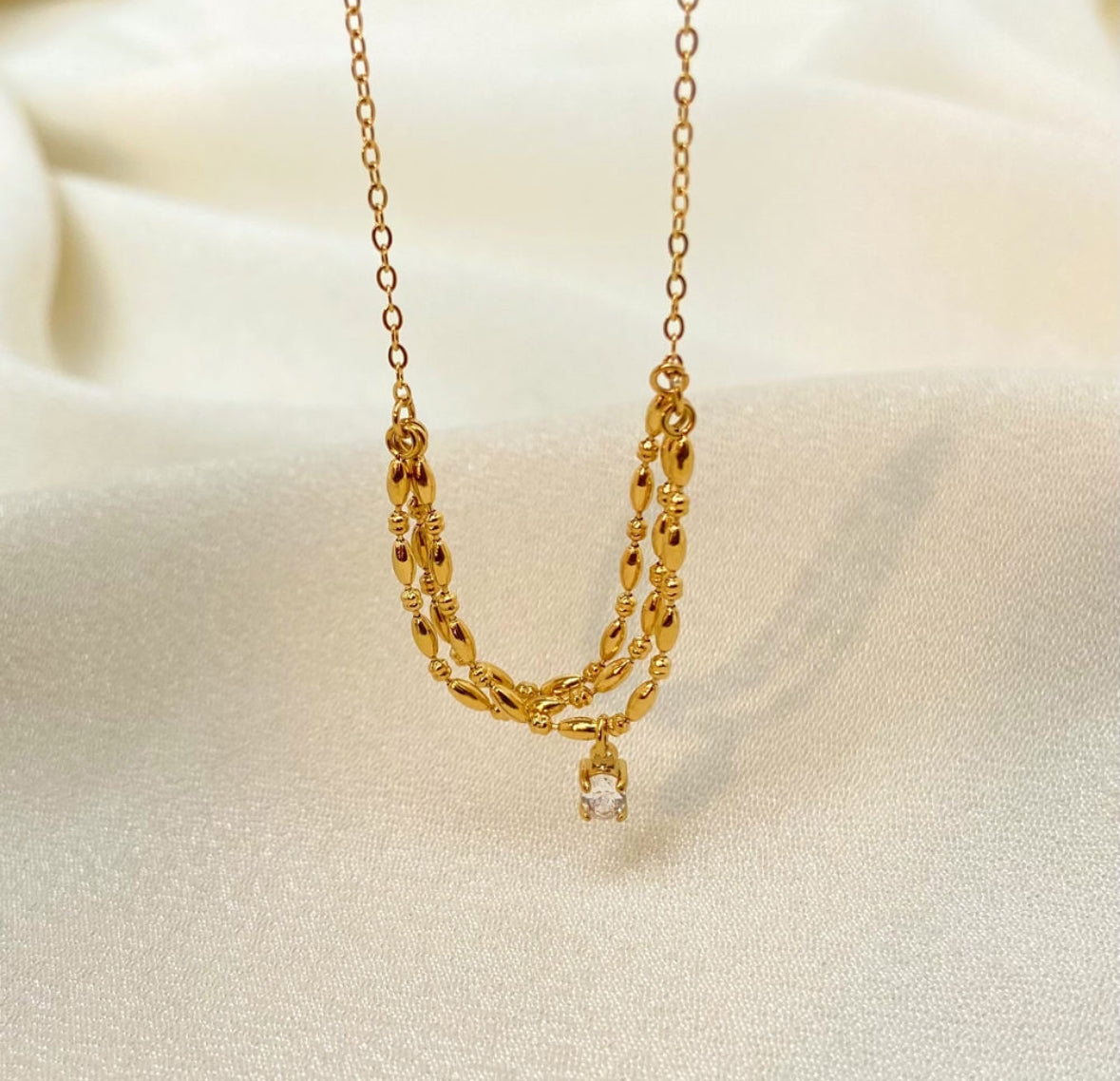Oval Zircon
Wrapped Beads Rope Chain Necklace