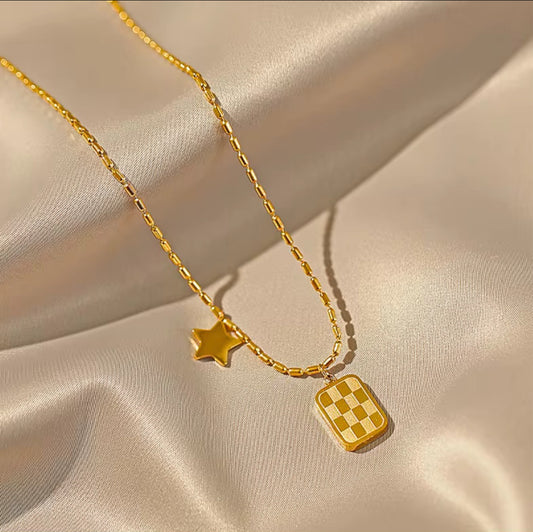 Dainty Square Star
Pendant Necklace