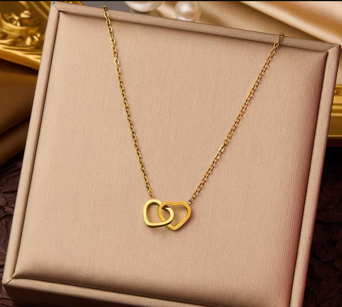 Heart Interlocked
Necklace