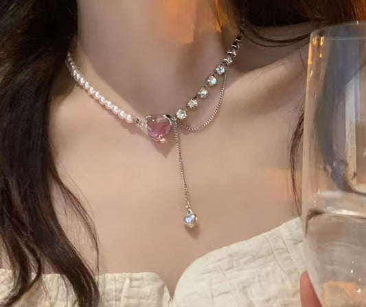 Pink Heart Pearl
Chain Necklace