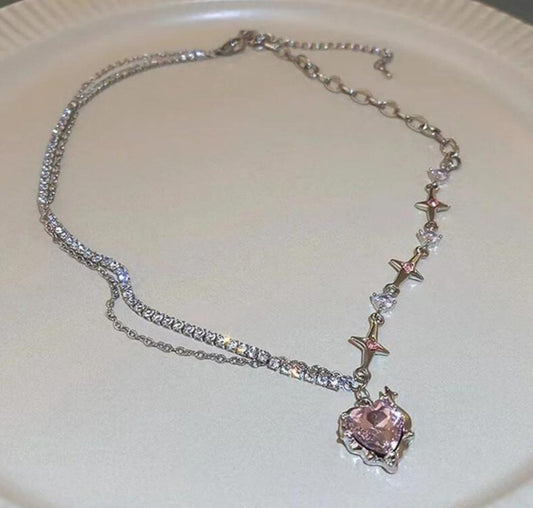 Crystal Heart Y2K
Asymmetric Chain Necklace