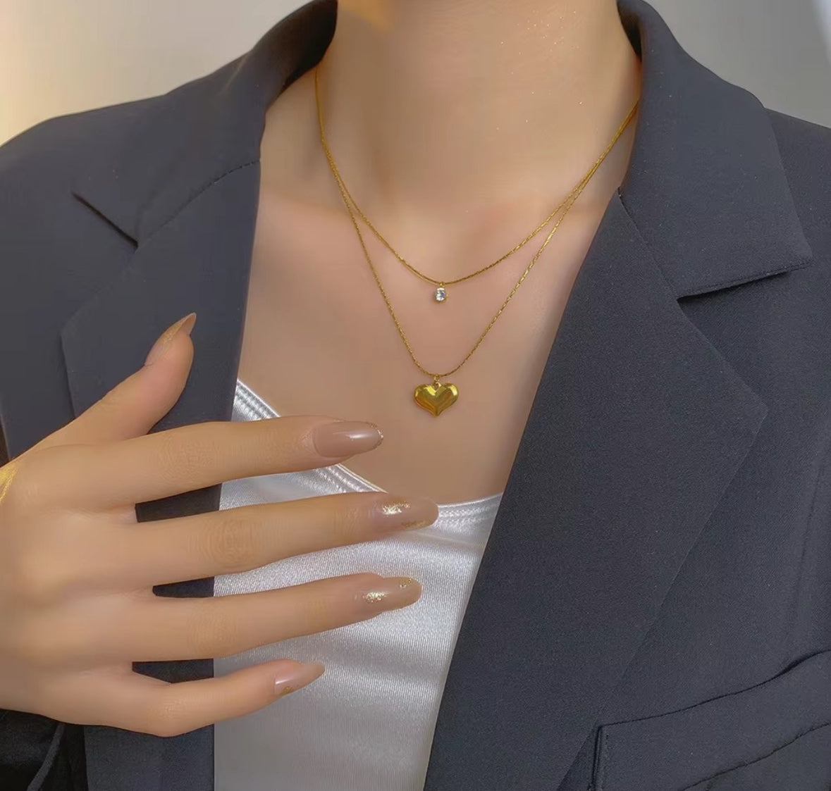 Crystal Heart Double
Layered Necklace