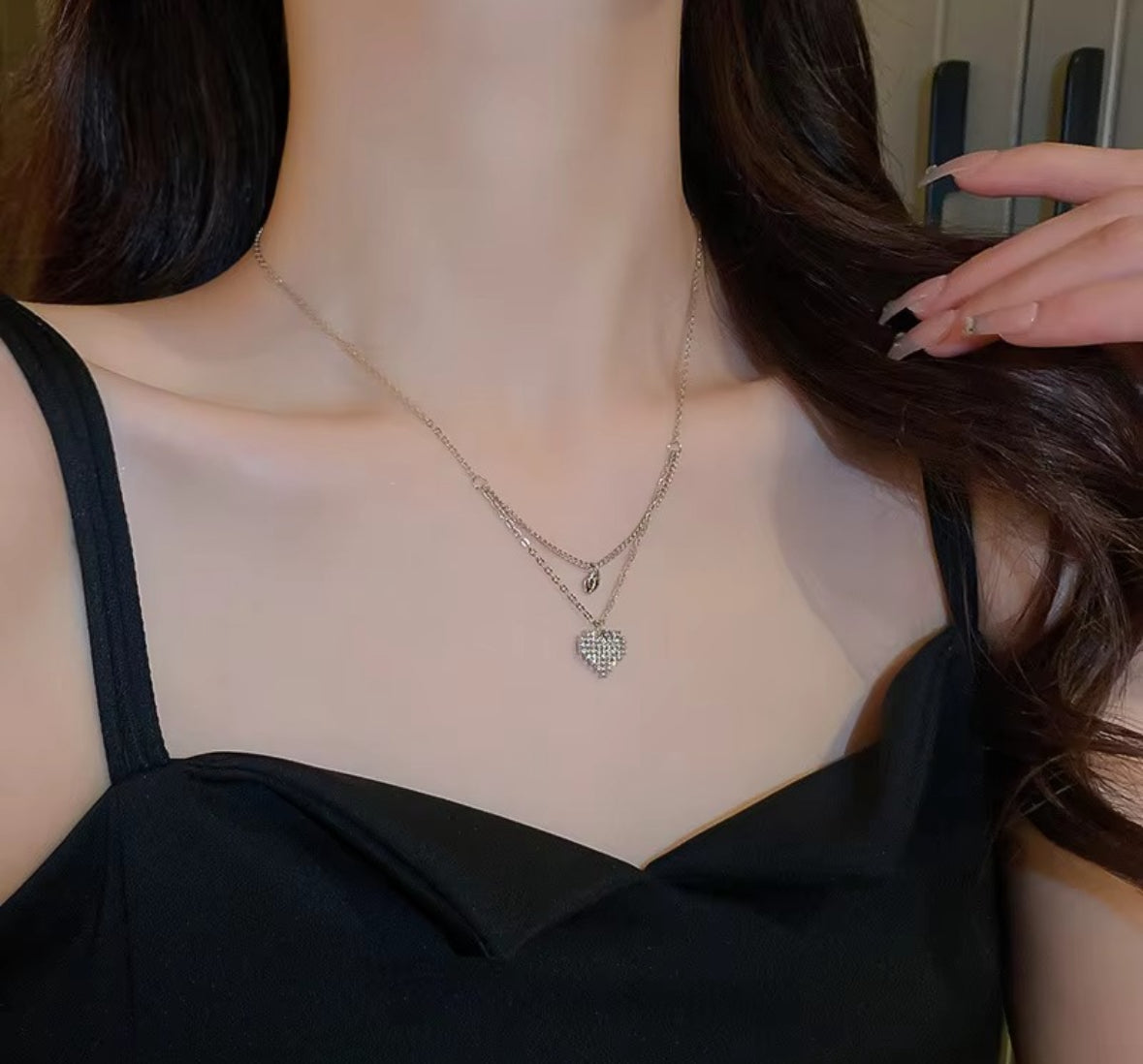 Double Layer
Delicate Heart Necklace