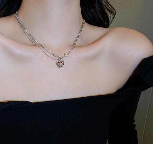 Crystal Heart Y2K
Asymmetric Chain Necklace