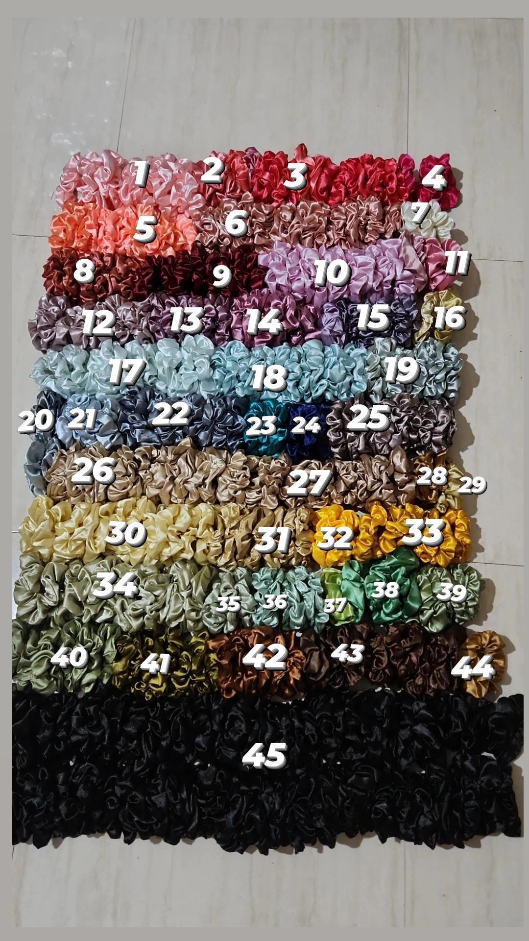 7rs Scrunchies