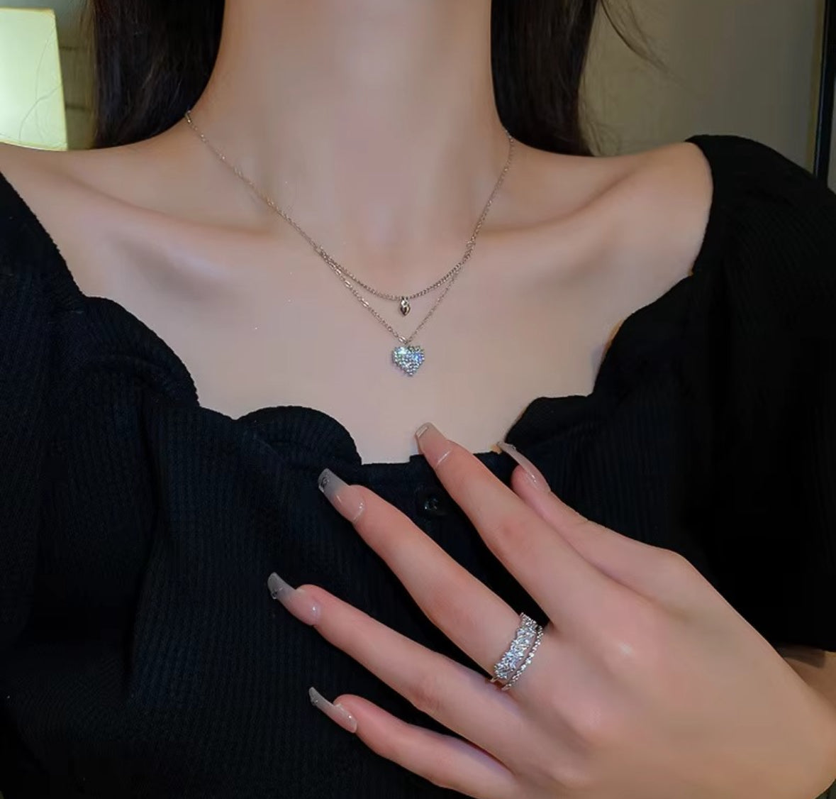 Double Layer
Delicate Heart Necklace