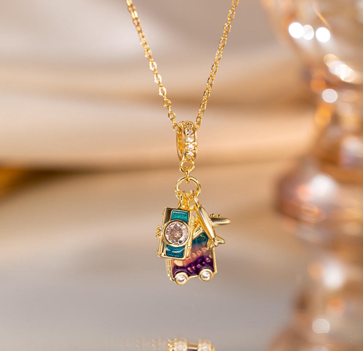 Travel Wanderers
Pendant Necklace
